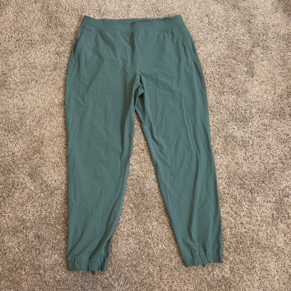 Lululemon Sage Green Adapted State High-Rise Jogger Pants 14 Zipper Hem Spruce